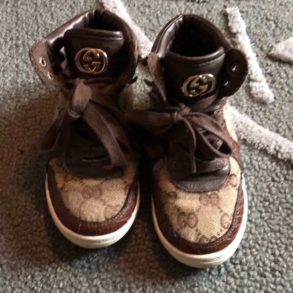 Gucci sneakers